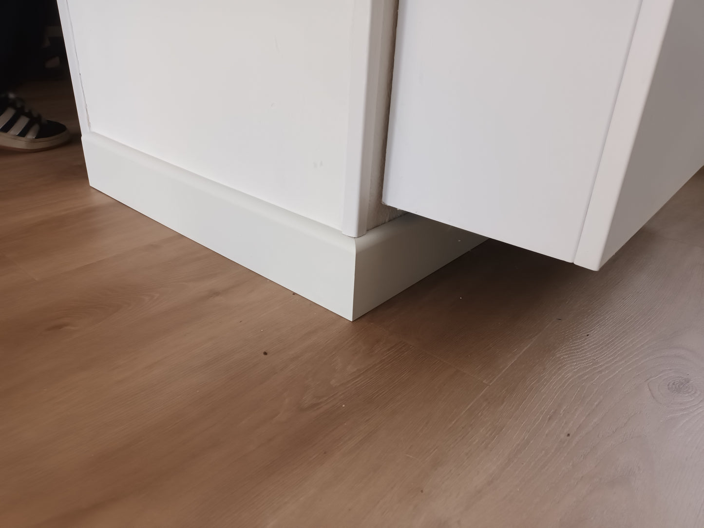 koloniale plint ral9010