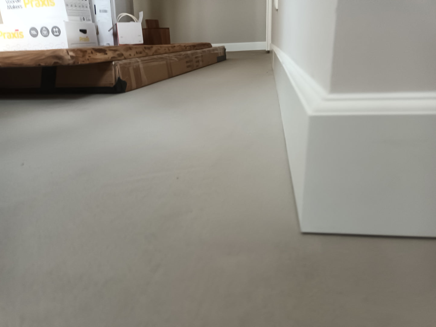 Eigentijdse Plint ral9010